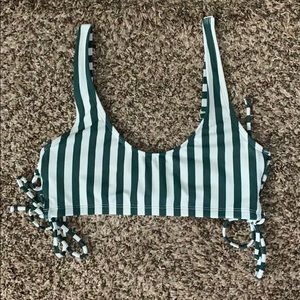 NWOT! PacSun L.A. Hearts Bikini Top - Medium